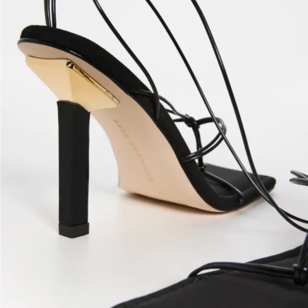 New in box Good American
Caged Slanted Sandals SOLD OUT ONLINE MSRP $195 - Picture 6 of 6